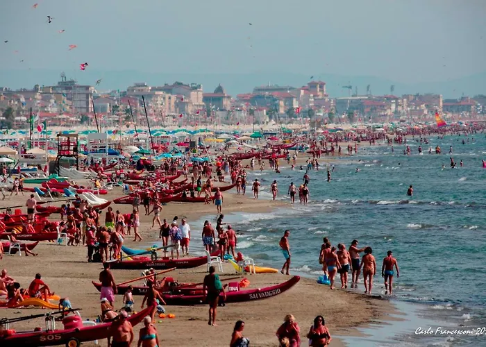 Vacanze A Viareggio