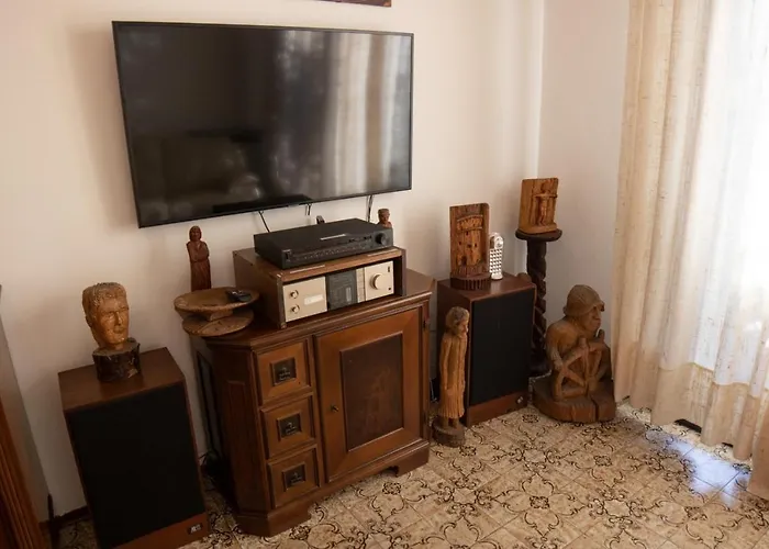 Vacanze A بيت للعطل *